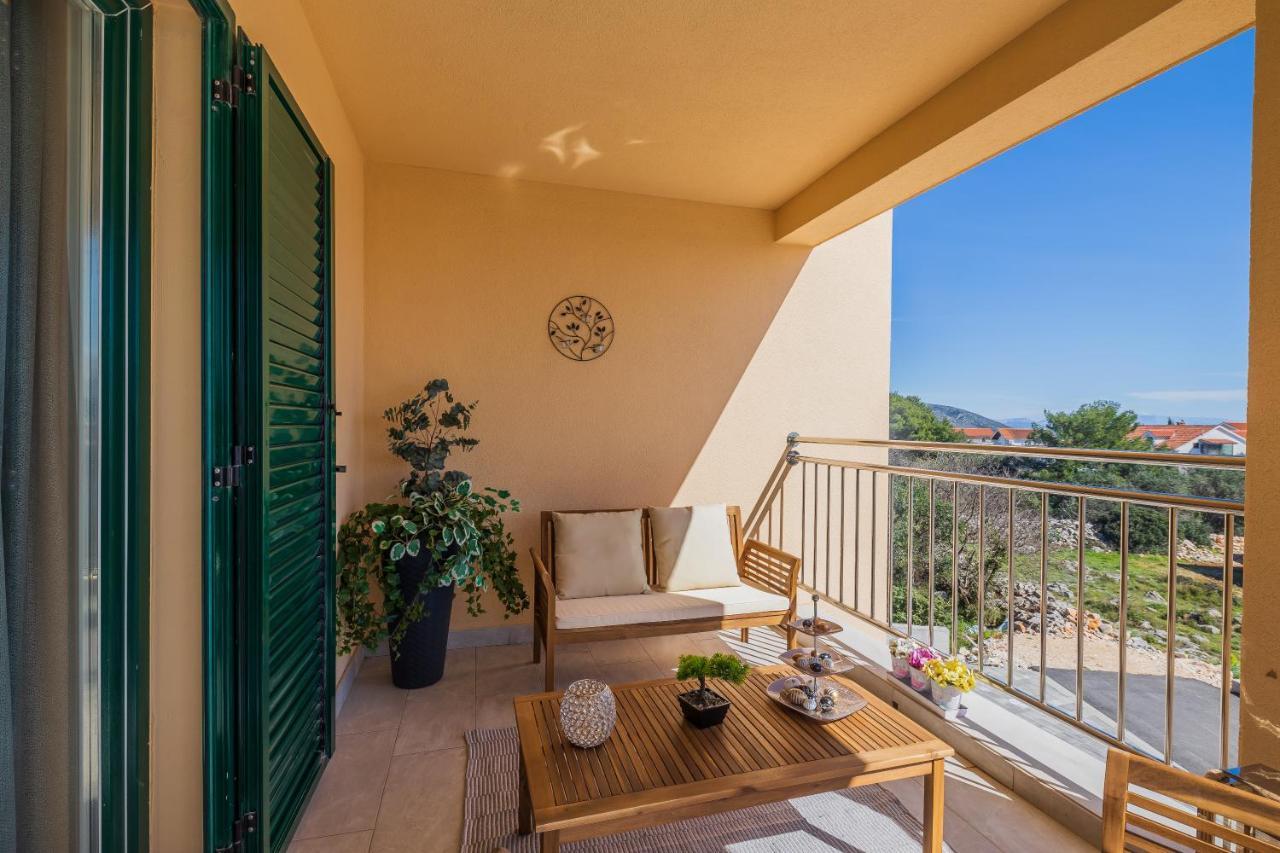 Ivana Apartment Trogir Exterior foto